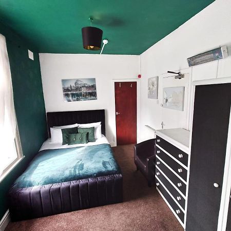 Galaxy Holiday Flats Blackpool Buitenkant foto